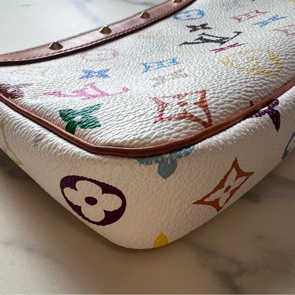 Iconic, Authentic Louis Vuitton Monogram Multicolore Pochette Accessoires - Picture 11 of 16